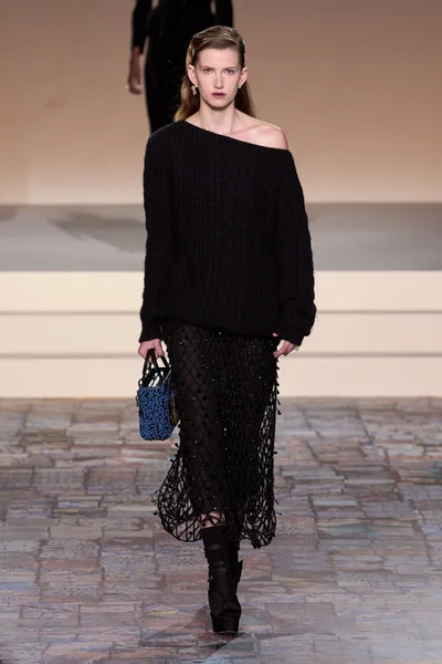 Look 52